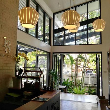 18 In Town Homestay Chiang Mai Exterior photo