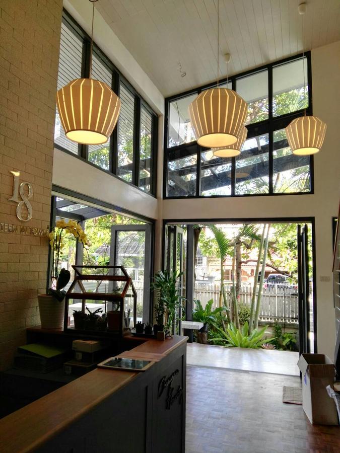 18 In Town Homestay Chiang Mai Exterior photo